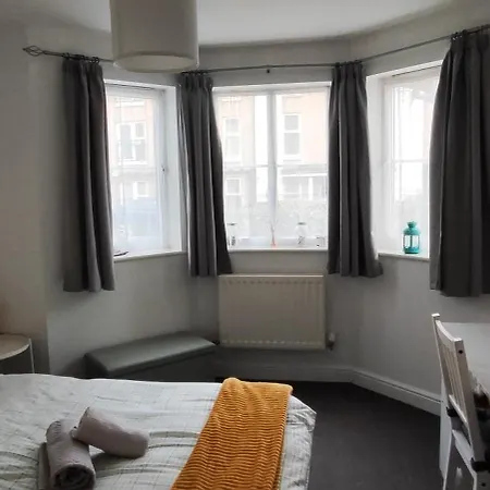Bright, Chilled Ensuite Db Room In A Shared Flat! London Exterior photo