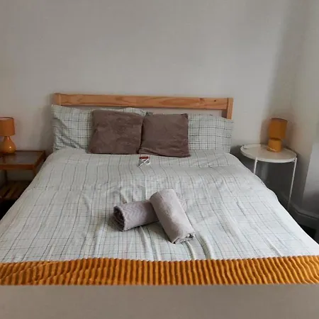 Bright, Chilled Ensuite Db Room In A Shared Flat! London Exterior photo