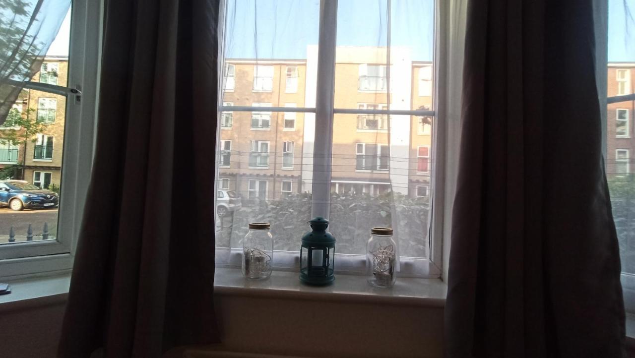Bright, Chilled Ensuite Db In A Shared Flat! Лондон