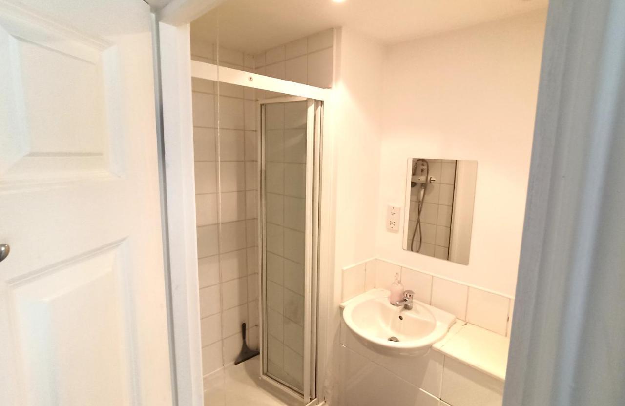 Проживание в семье Bright, Chilled Ensuite Db In A Shared Flat! *